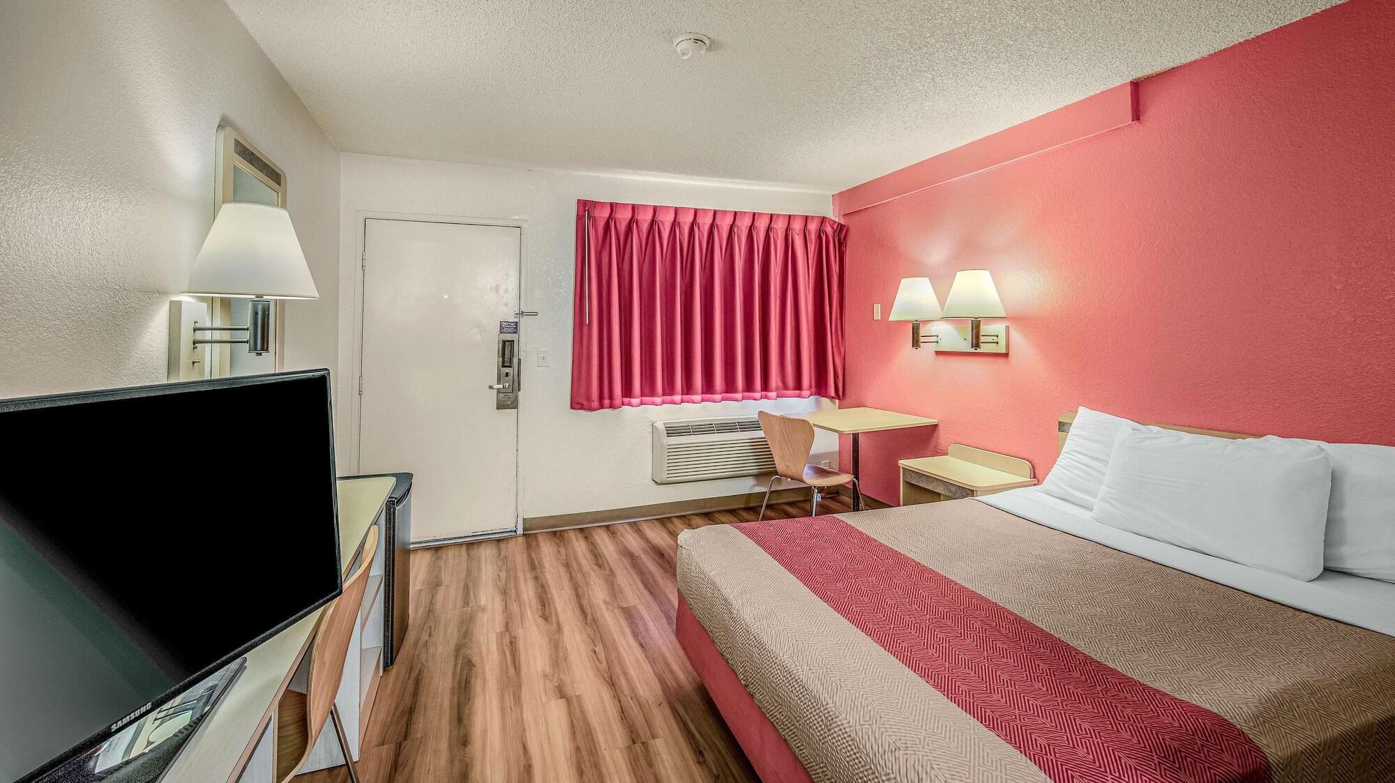 Motel 6-Eureka, Ca Redwood Coast ภายนอก รูปภาพ