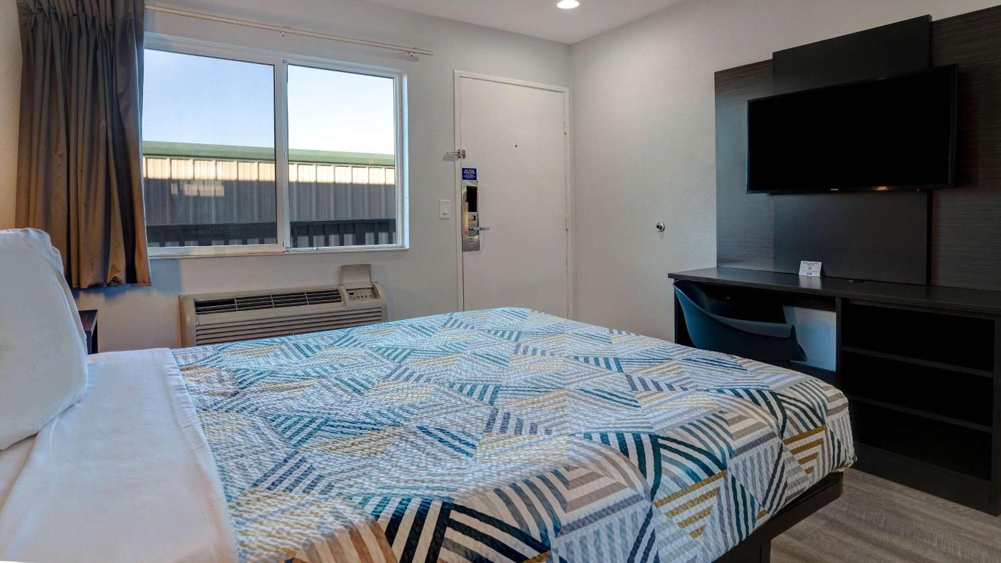 Motel 6-Eureka, Ca Redwood Coast ภายนอก รูปภาพ